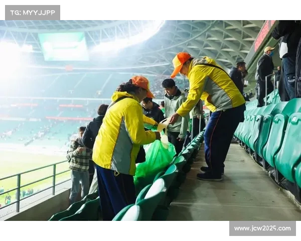 球迷Tifo致敬佛罗伦萨主席，情感真挚动人